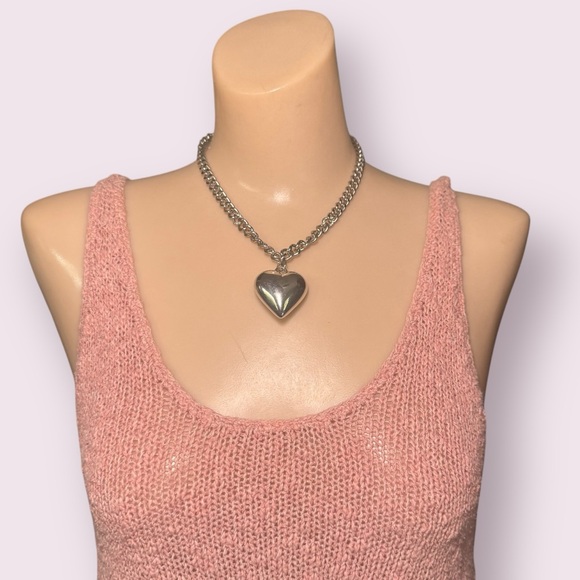 AE Pink Knit Tank Top with Cross Back Design - Picture 3 of 9